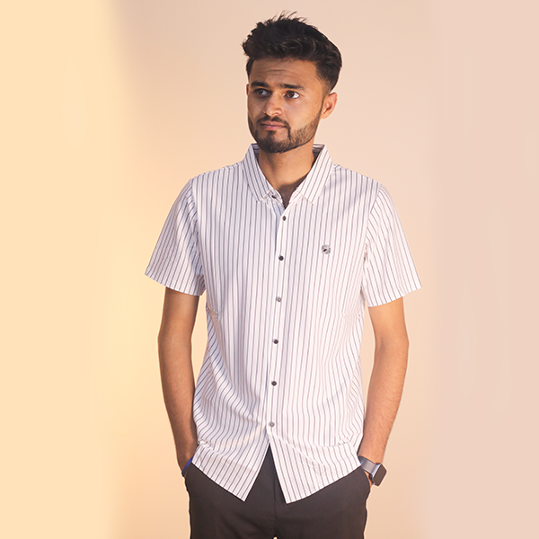 Men's White Short Sleeved Shirt with Vertical Black Stripes G2