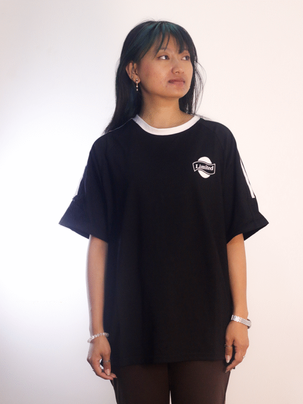 Oversized Graphic T-shirt for Women L19