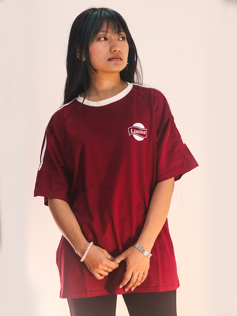 Oversized Graphic T-shirt For Women L21