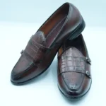 Dark Brown-colored men's Loafers with a Textured Finish GS44